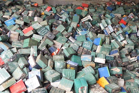 ㊣榆树新庄收废弃铅酸蓄电池㊣旧电瓶回收大概多少钱㊣附近回收报废电池